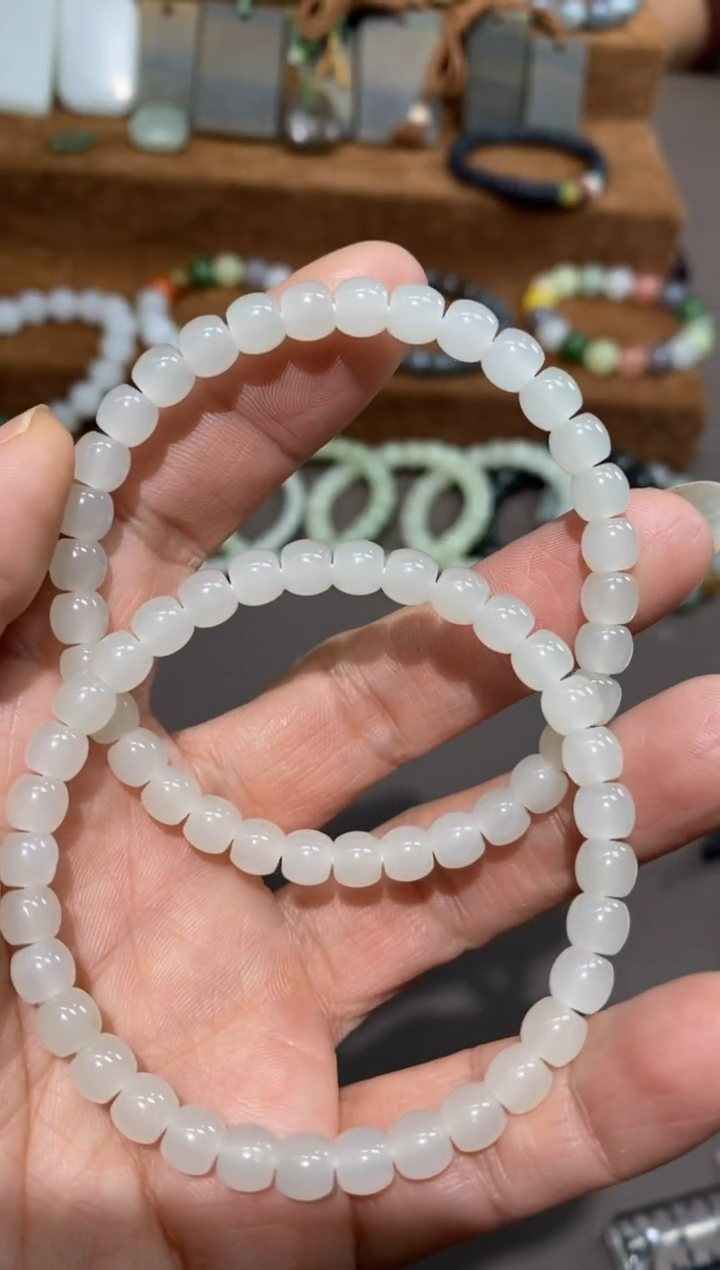 【闪购商品】和田玉手链未镶嵌颜色多样性发货拍一发一
