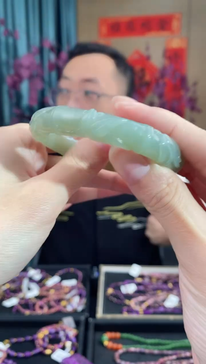 【闪购商品】和田玉手镯未镶嵌704圈口53