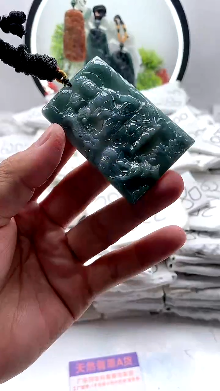 【闪购商品】翡翠颈饰未镶嵌大势至