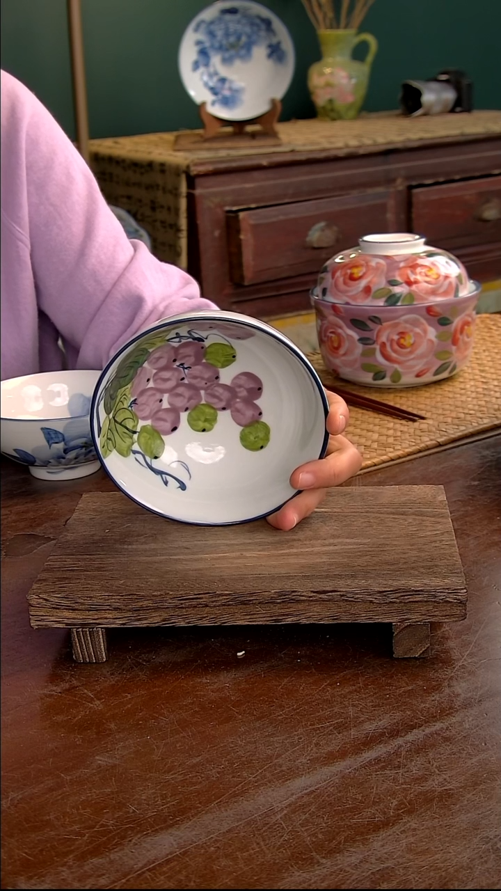 瓷片高白5.5英寸鸡心碗-葡萄