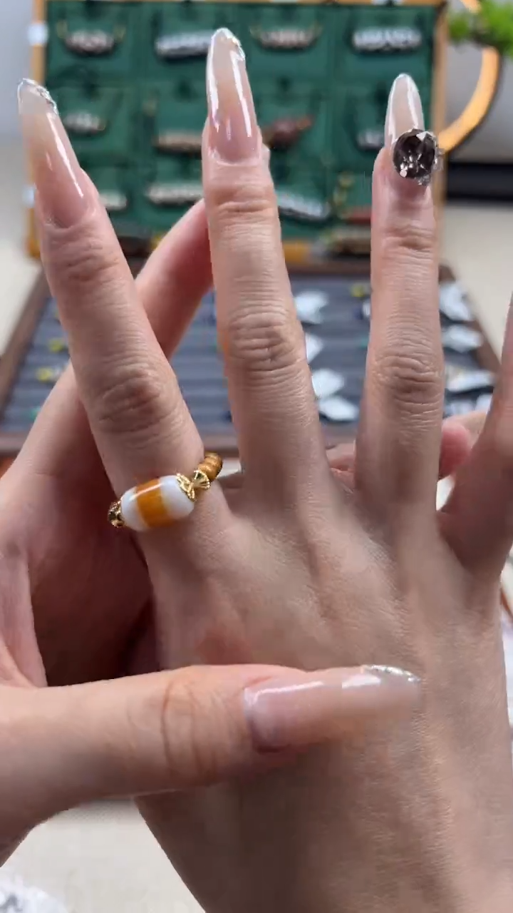 玛瑙/玉髓（覆膜）颈饰未镶嵌21（微瑕随机发货）