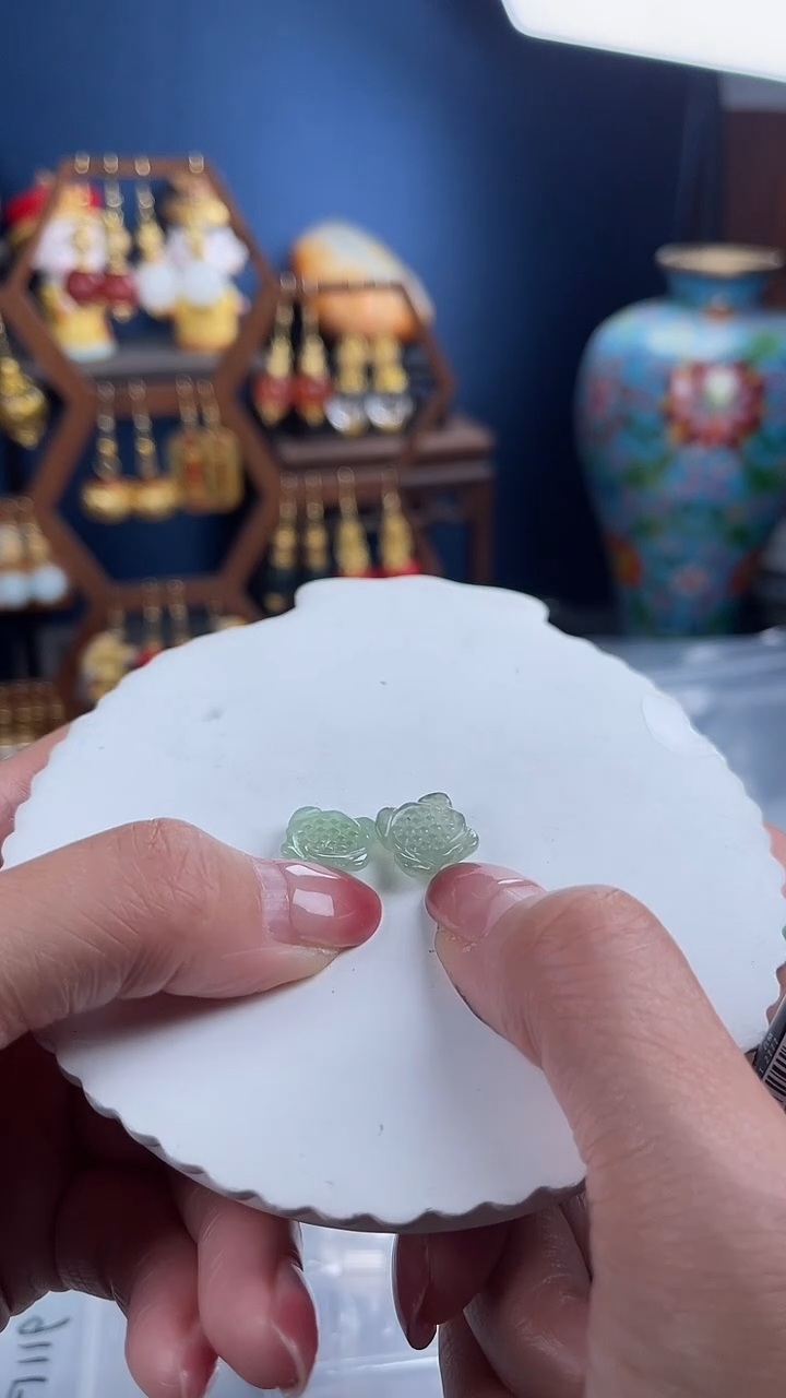 未镶嵌挂件翡翠米*儿，121121