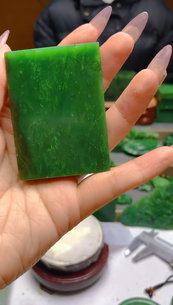 【闪购商品】和田玉（碧玉）颈饰未镶嵌1