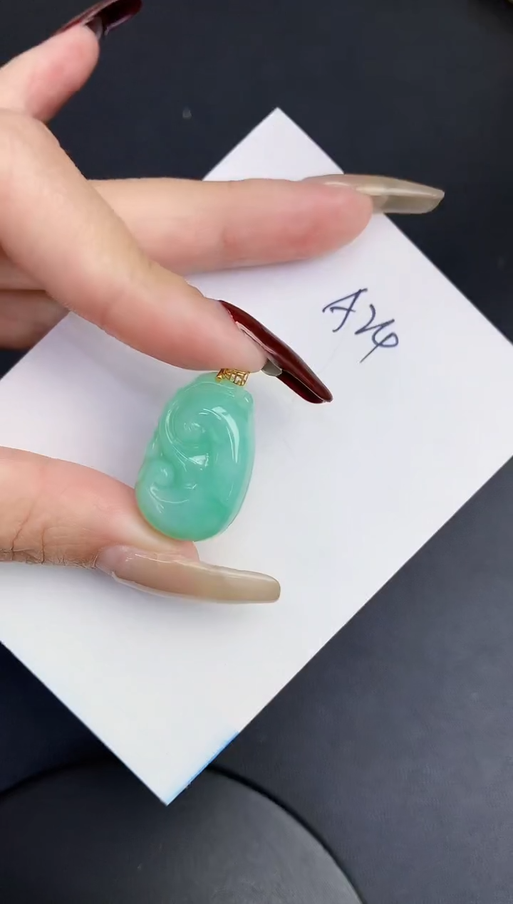 【闪购商品】翡翠颈饰未镶嵌00000000000