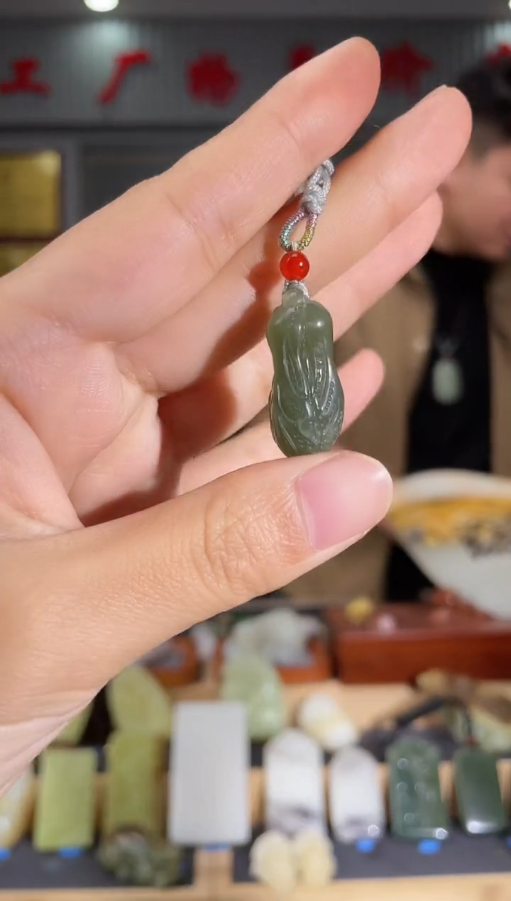 【闪购商品】和田玉颈饰未镶嵌拍一发一 多样性发货