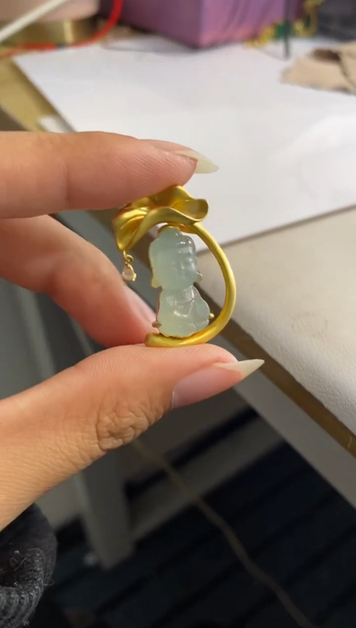 【闪购商品】翡翠颈饰未镶嵌阿弥宝宝佛