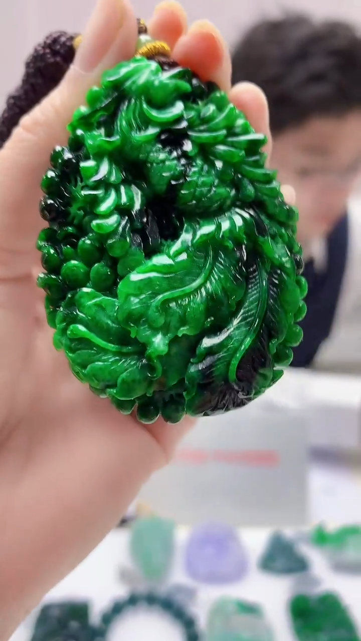 【闪购商品】定制翡翠未镶嵌4688zm-毛货赠珠链凤凰335