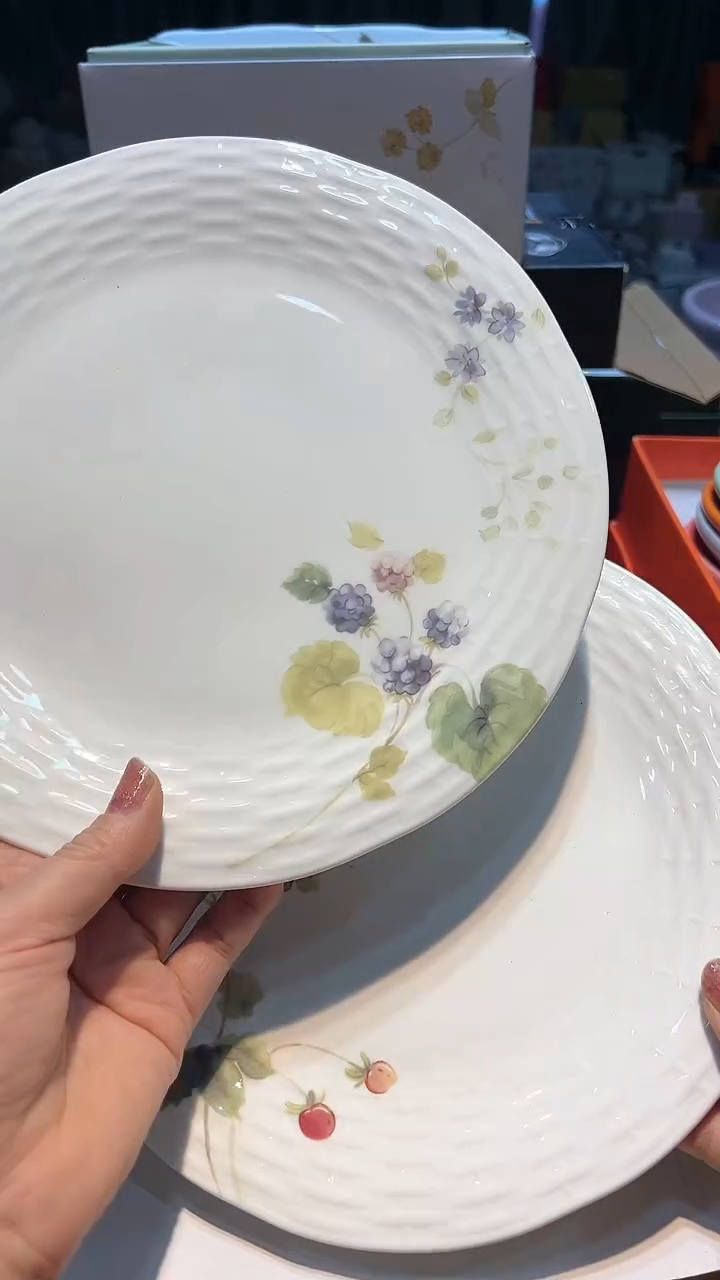 【闪购商品】瓷片锅碗瓢盆一件不剩