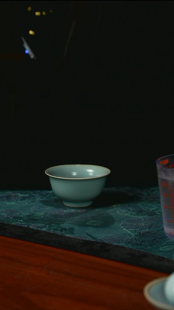 压手杯 仿古 小开片  一级品 90毫升