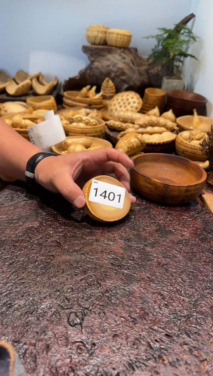 【闪购商品】竹1401竹根竹根竹根底座