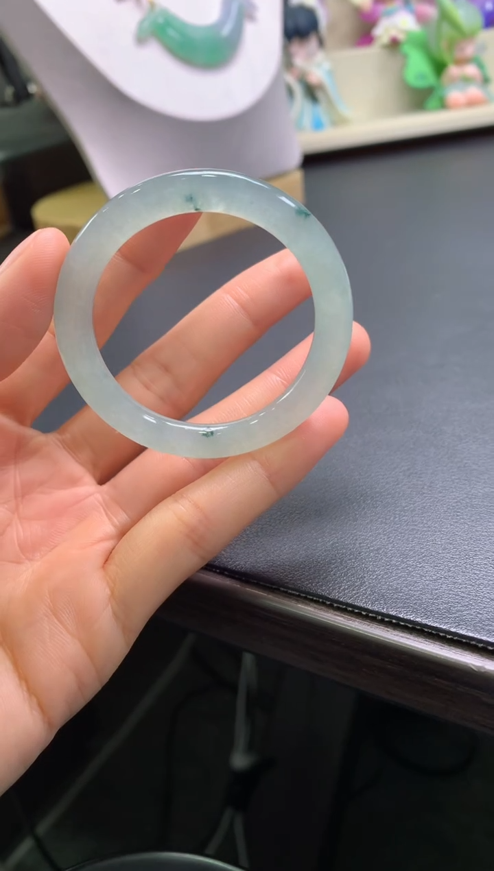 未镶嵌定制翡翠0836174793（41*6.3*7）