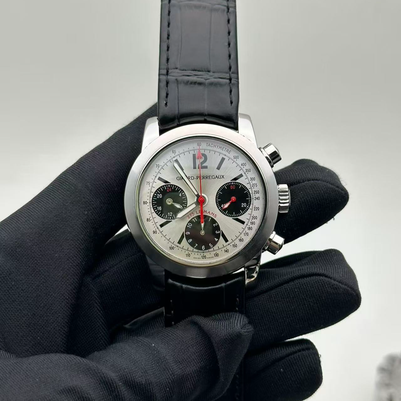 95新 Girard- Perregaux/芝柏表 自动机械 40MM 精钢 限量 联名