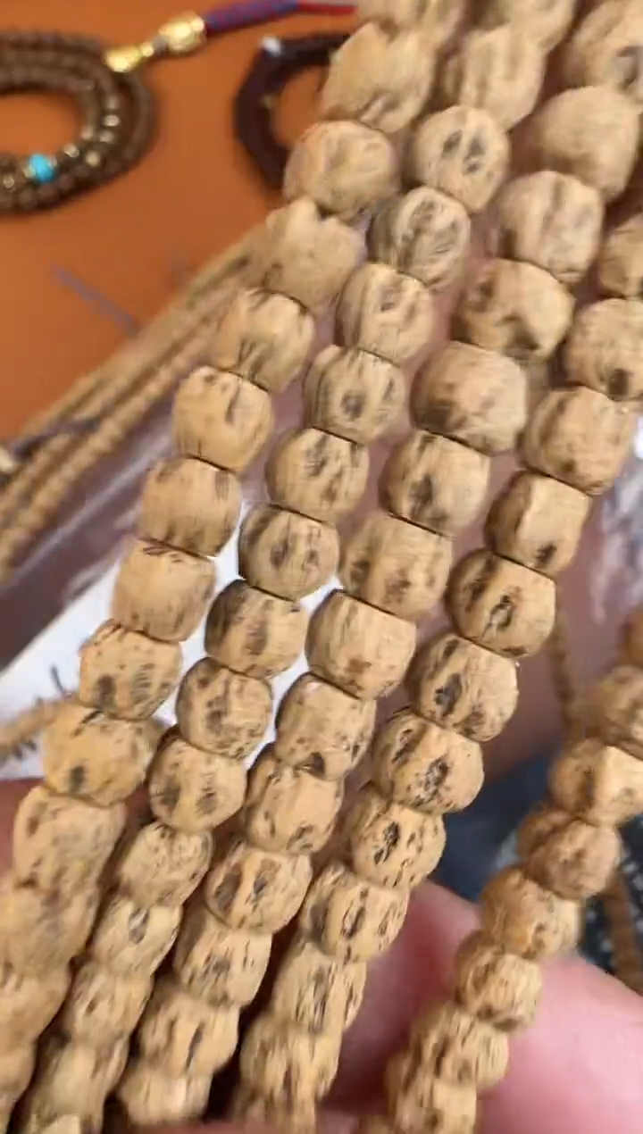 【闪购商品】柏香籽/百香籽吊坠TG1146