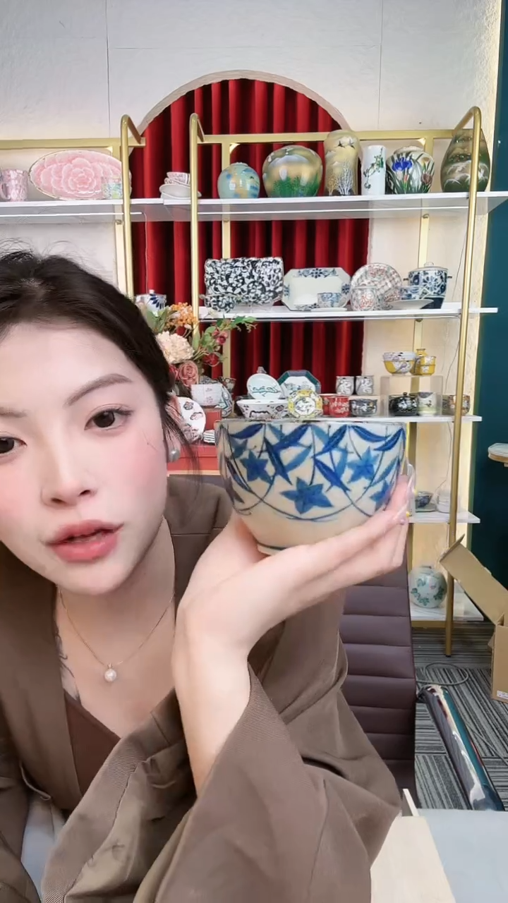 盘黄泥桔梗手捧碗一个