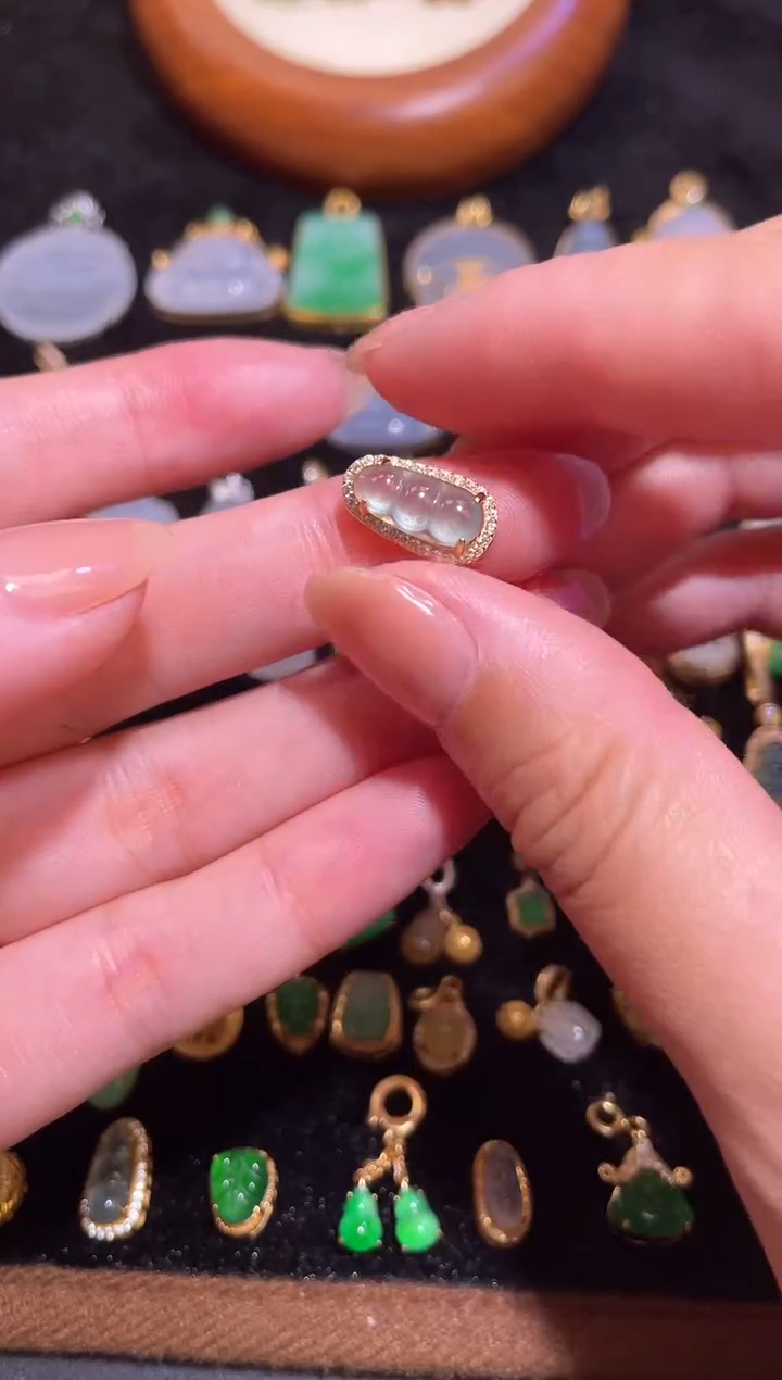 颈饰银S925镶嵌翡翠天然a货翡翠