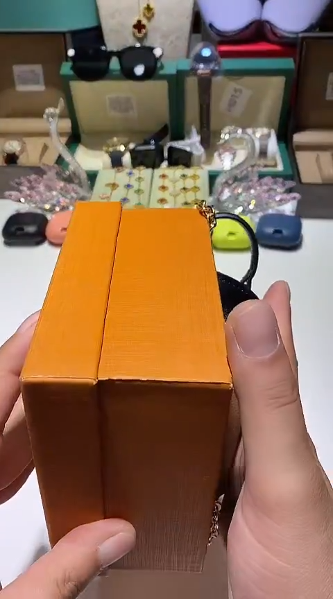 瓷片生活的本意就是开心@@1