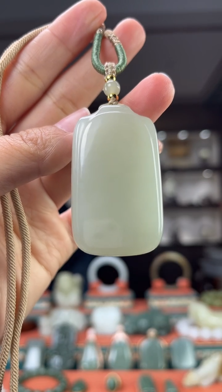 【闪购商品】和田玉颈饰未镶嵌佩佩