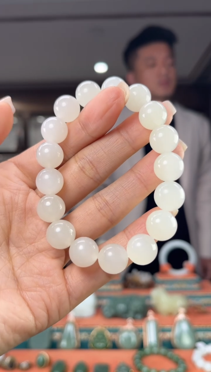 颈饰未镶嵌和田玉佩佩12mm左右