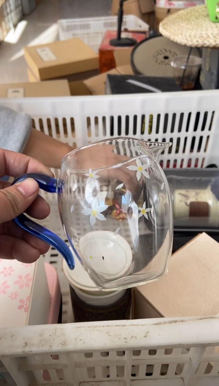 杯子瓷无运费险有瑕疵的摄影的产品有使用过的痕迹有点脏介意勿拍