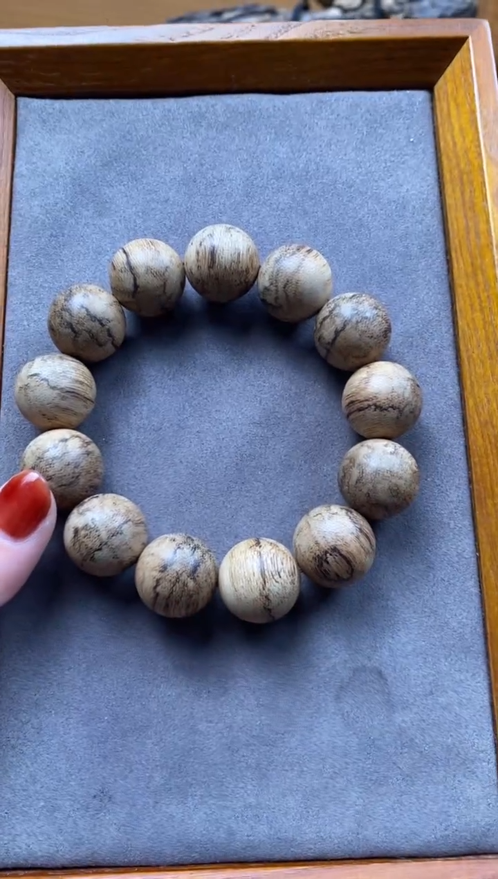 【闪购商品】沉香手串圆珠天然野