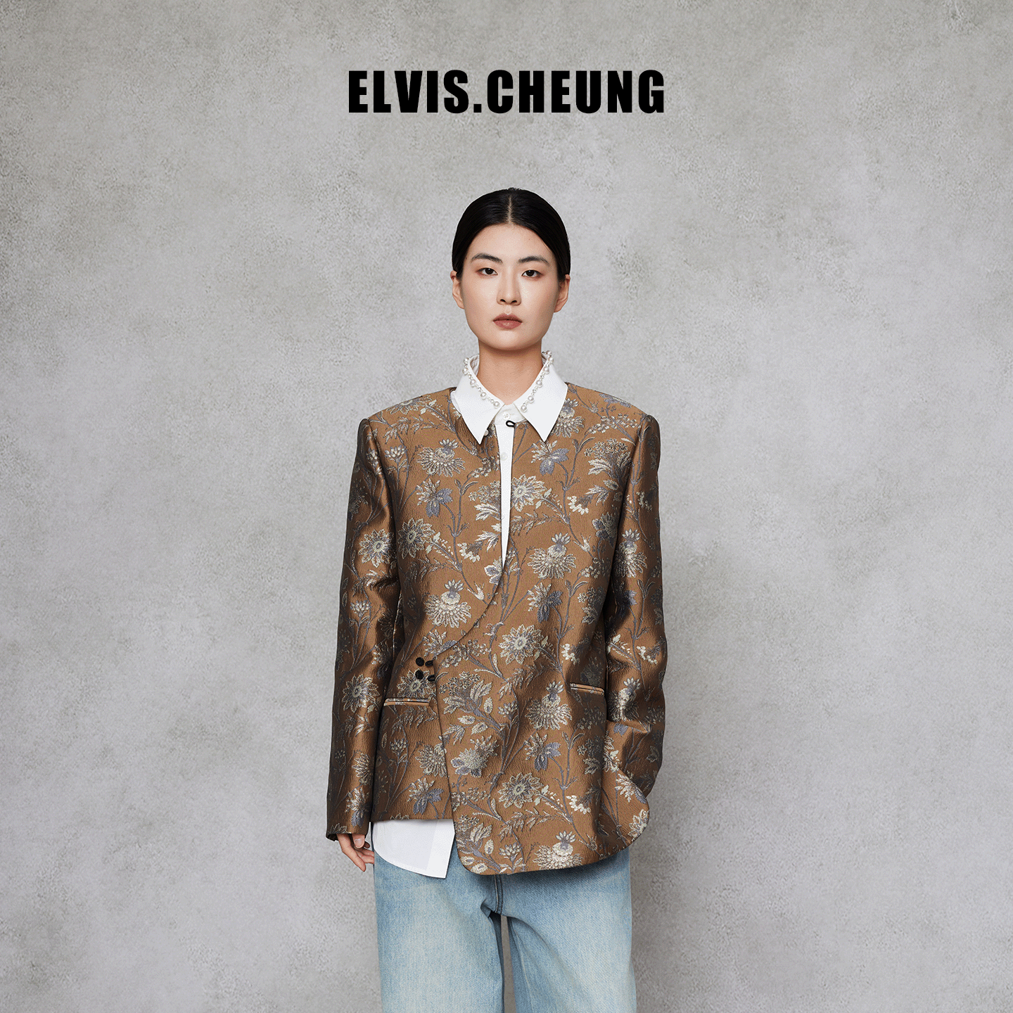 ELVIS.CHEUNG蒋云開運25AW卡布奇诺色曲襟圆领系列