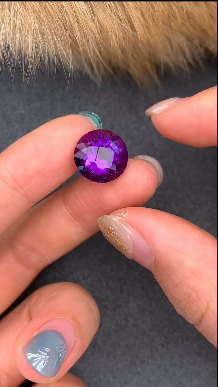 【闪购商品】紫晶无未镶嵌8克拉