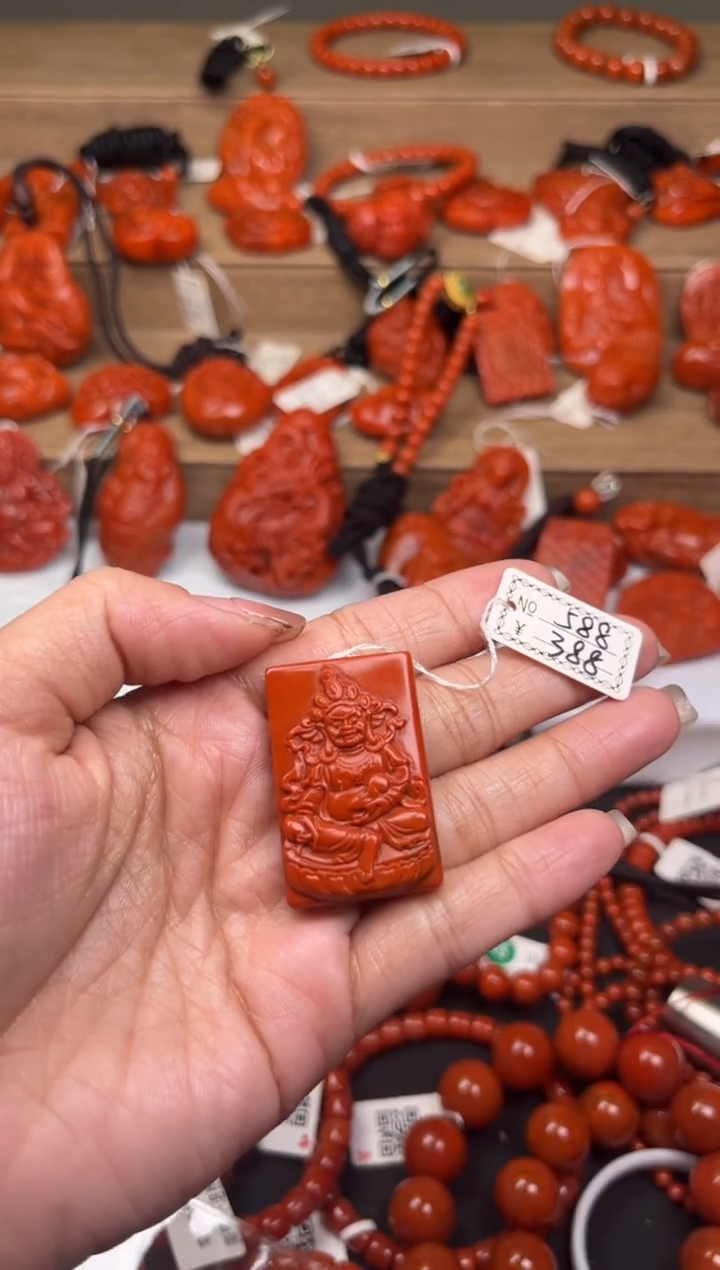 【闪购商品】南红玛瑙珠宝奇石未镶嵌588