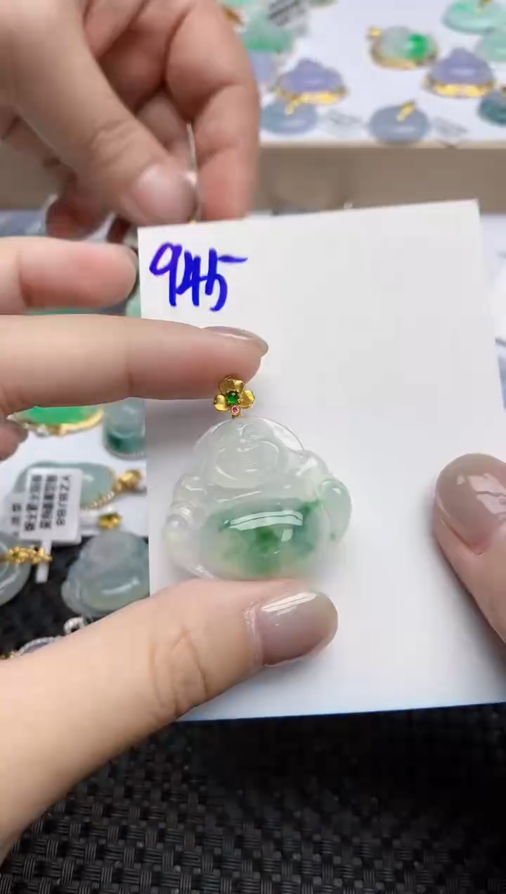 【闪购商品】翡翠颈饰18K金镶嵌天然翡翠A货