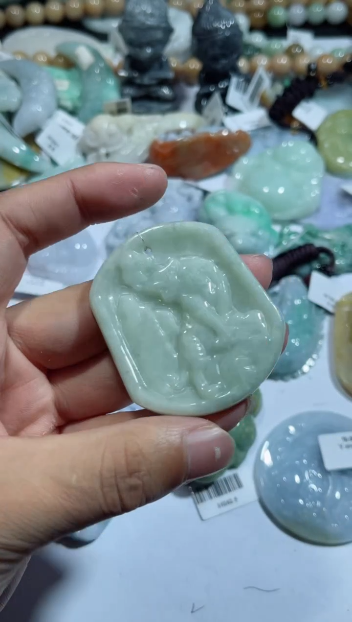 【闪购商品】翡翠颈饰未镶嵌00007478