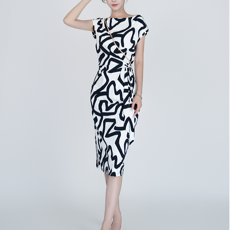 P&L 新款长裙宽松显瘦收腰简约气质高弹连衣裙25夏5009