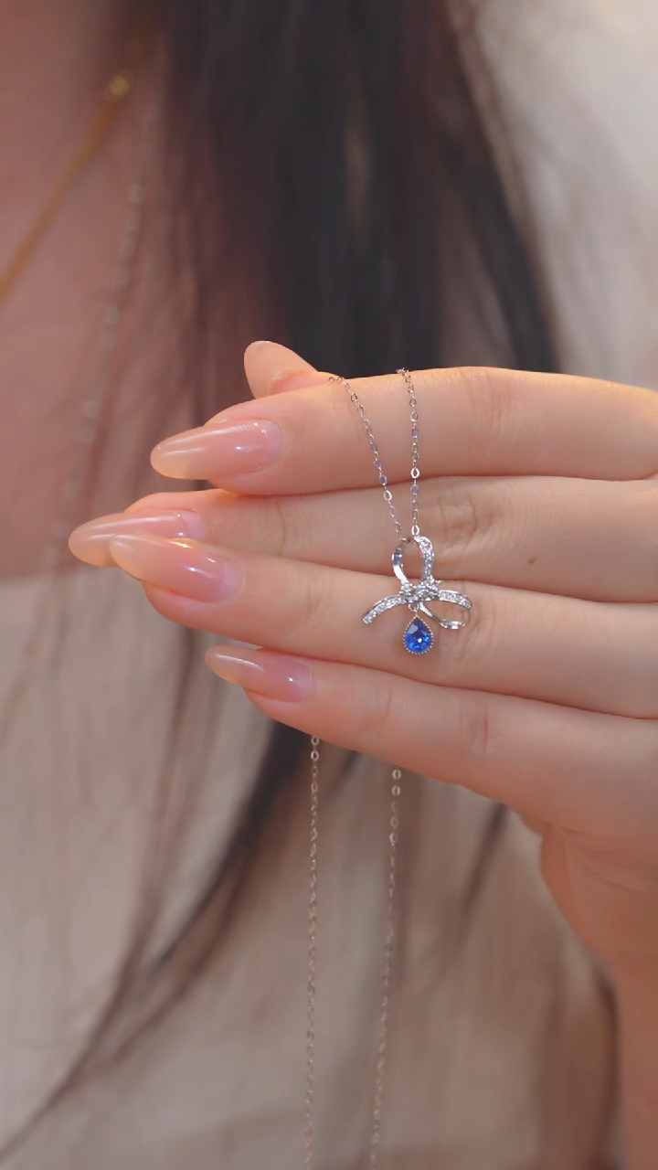 蓝宝石项链18K金镶嵌（0.65ct）@@Q6410