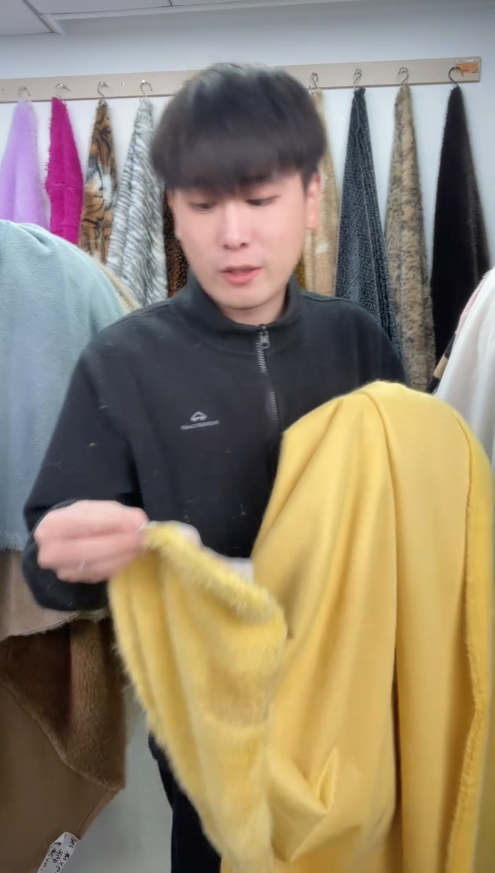 狐狸毛B33尺寸1.6*2