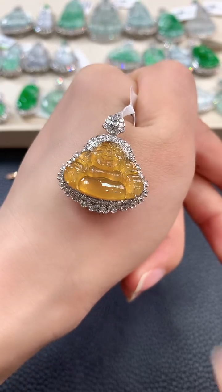 【闪购商品】翡翠吊坠(不含链)18K金镶嵌n42       