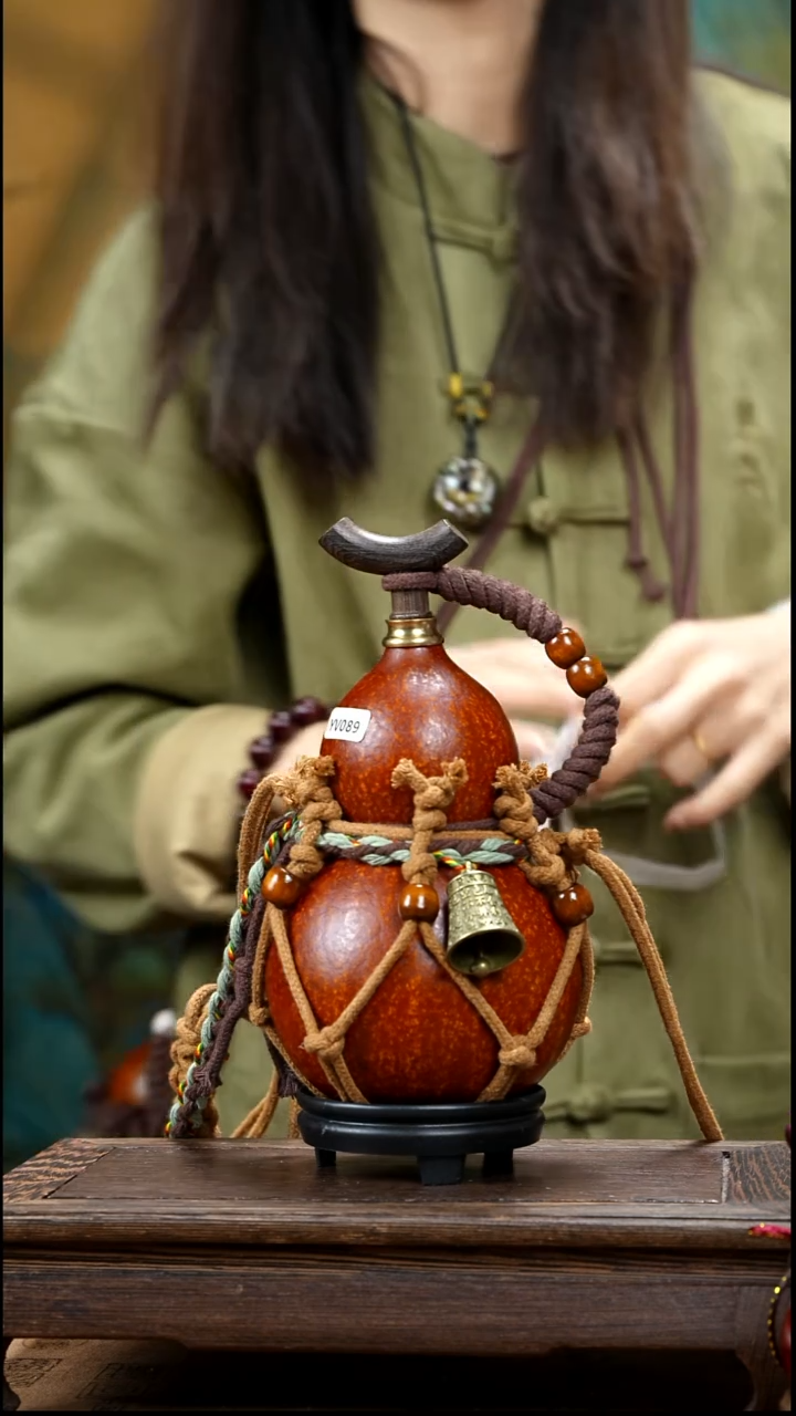 YV089复古网兜款天然酒葫芦（一物一拍）