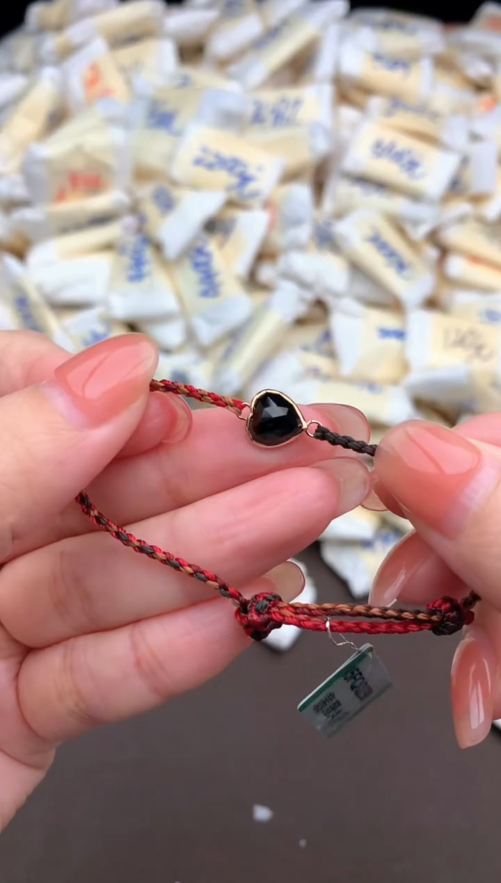 【闪购商品】翡翠挂件18K金镶嵌一