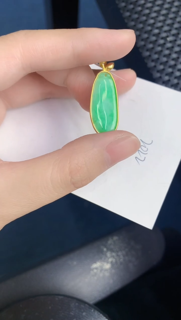 【闪购商品】翡翠颈饰18K金镶嵌000000000