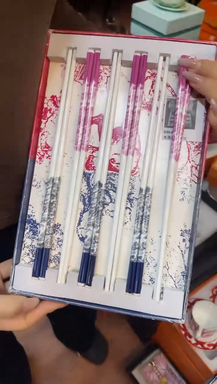 杯鸿辉家品牌瓷器，京东包邮！