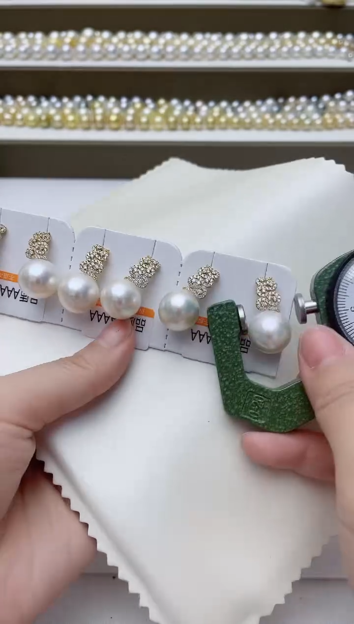 【闪购商品】淡水珍珠耳饰银S925镶嵌A99商品多样性发其一