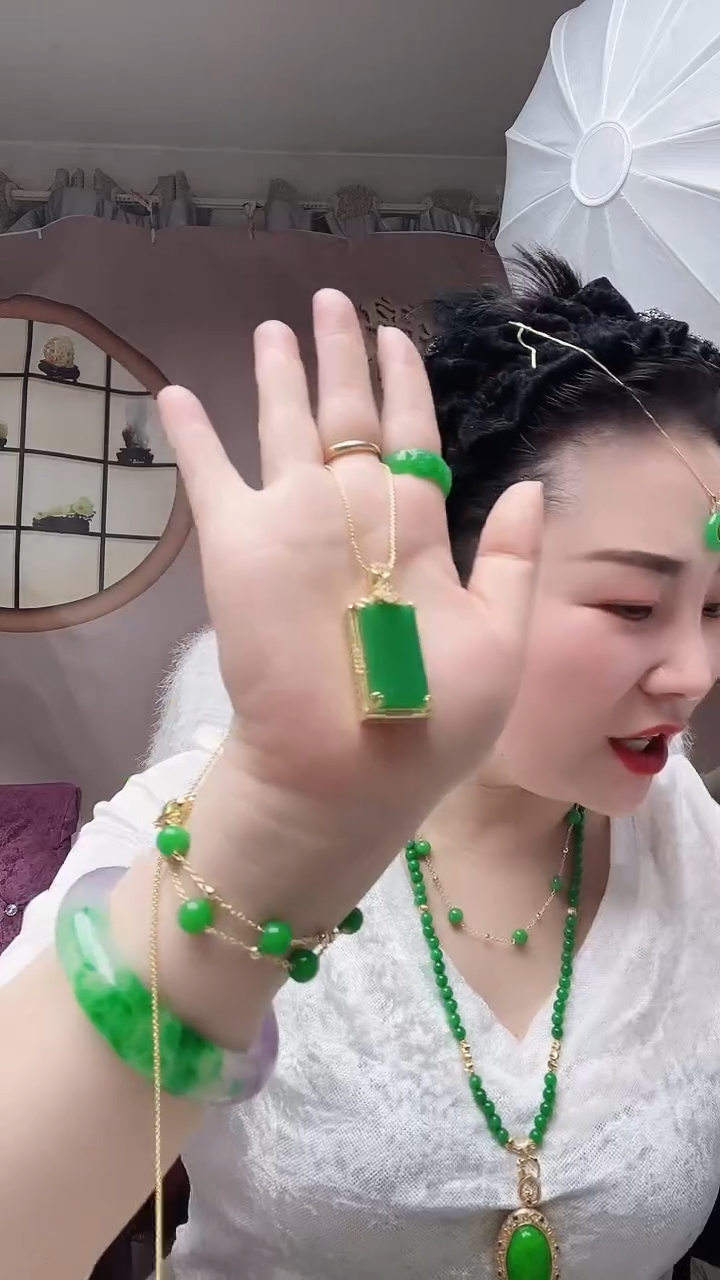 【闪购商品】翡翠颈饰14K金镶嵌S1号