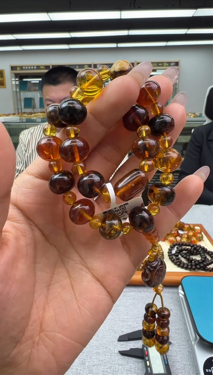 【闪购商品】琥珀手链未镶嵌46秒拍号