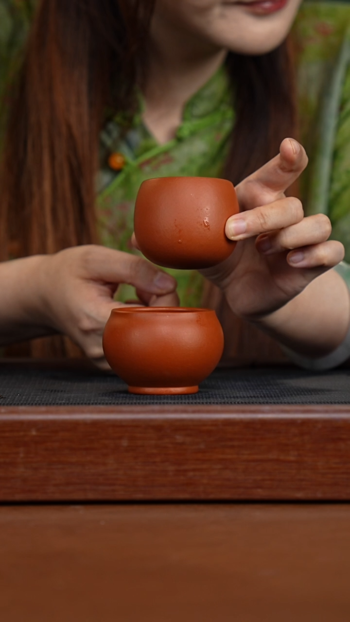 茶壶紫砂朱泥龙珠杯+不倒翁杯