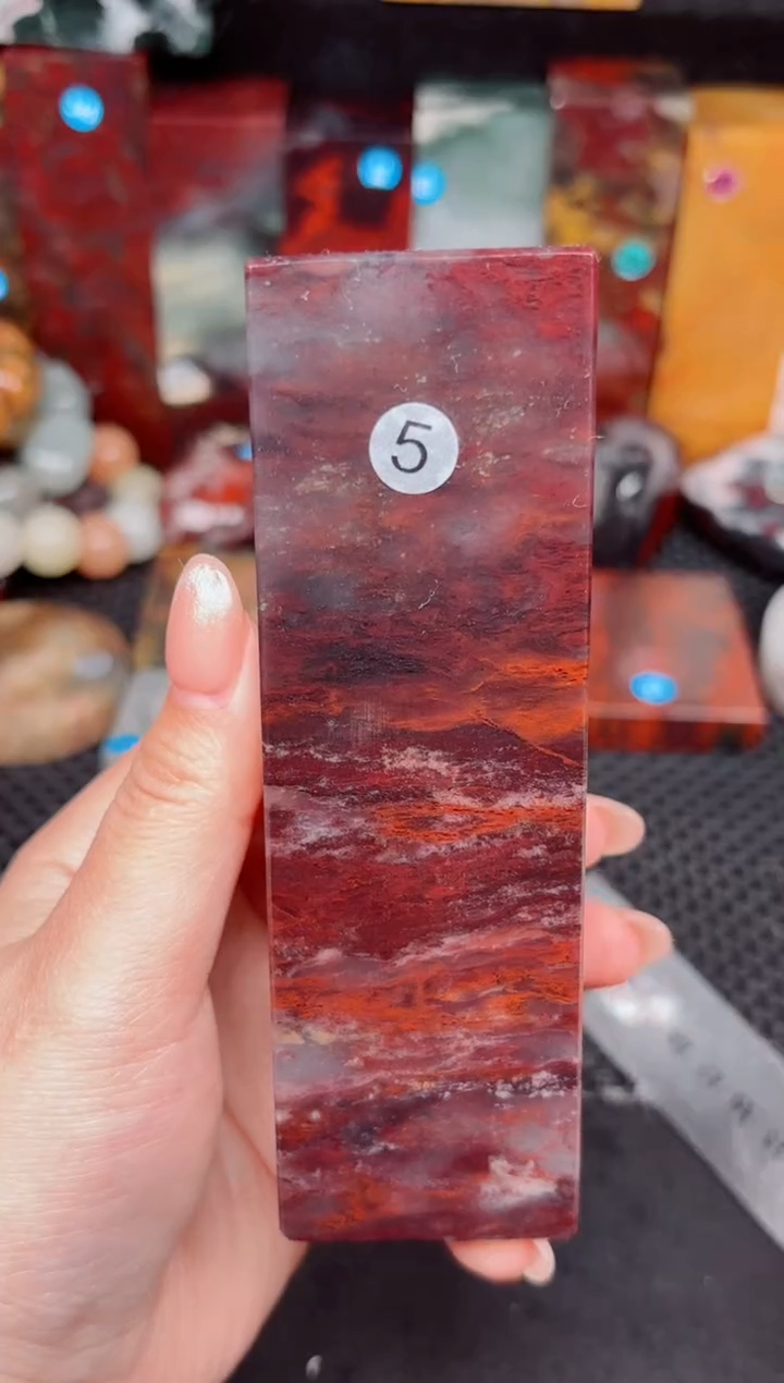 玉 桂林鸡血创意摆件装饰 编号：5