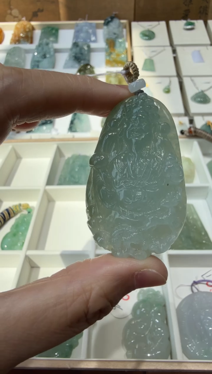 翡翠挂件未镶嵌A货翡翠多样性孤品