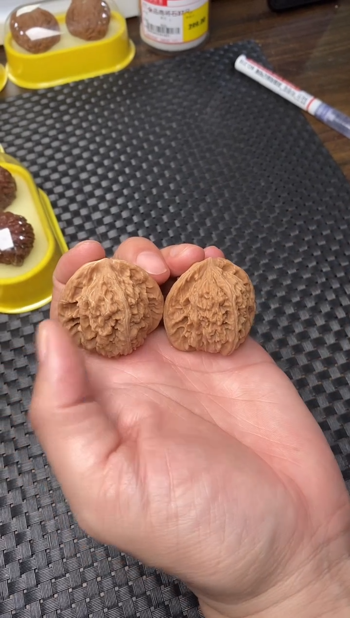 把件文玩核桃全品翻江龙三角楼43