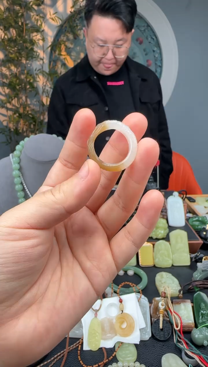 颈饰未镶嵌和田玉和田玉