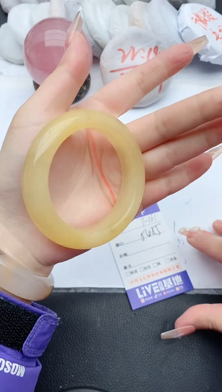 【闪购商品】石英质玉手镯未镶嵌F161+54/55