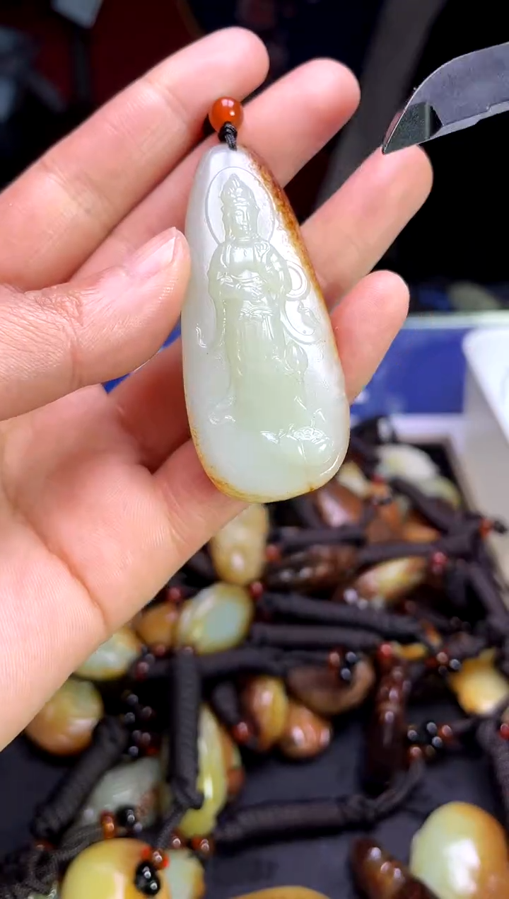 【闪购商品】和田玉颈饰未镶嵌1