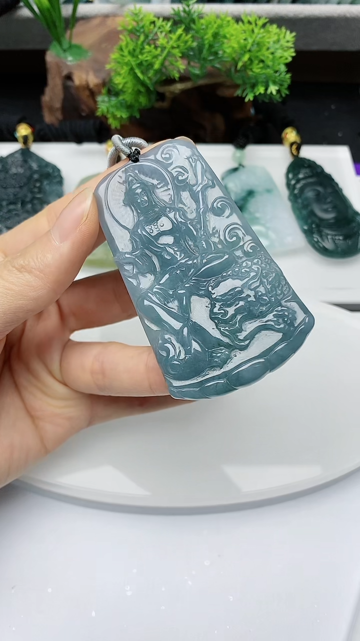 【闪购商品】翡翠颈饰未镶嵌