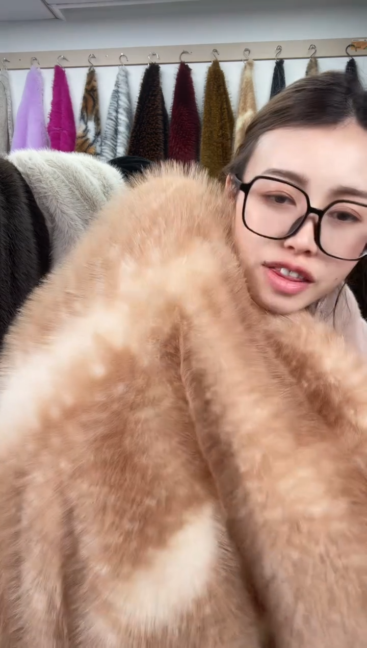 狐狸毛A29尺寸1.9*2