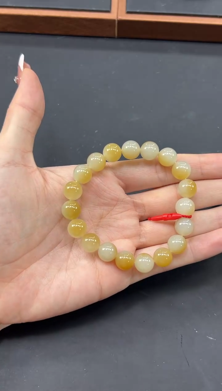 【闪购商品】和田玉手串未镶嵌且末金山微色差卡10手串